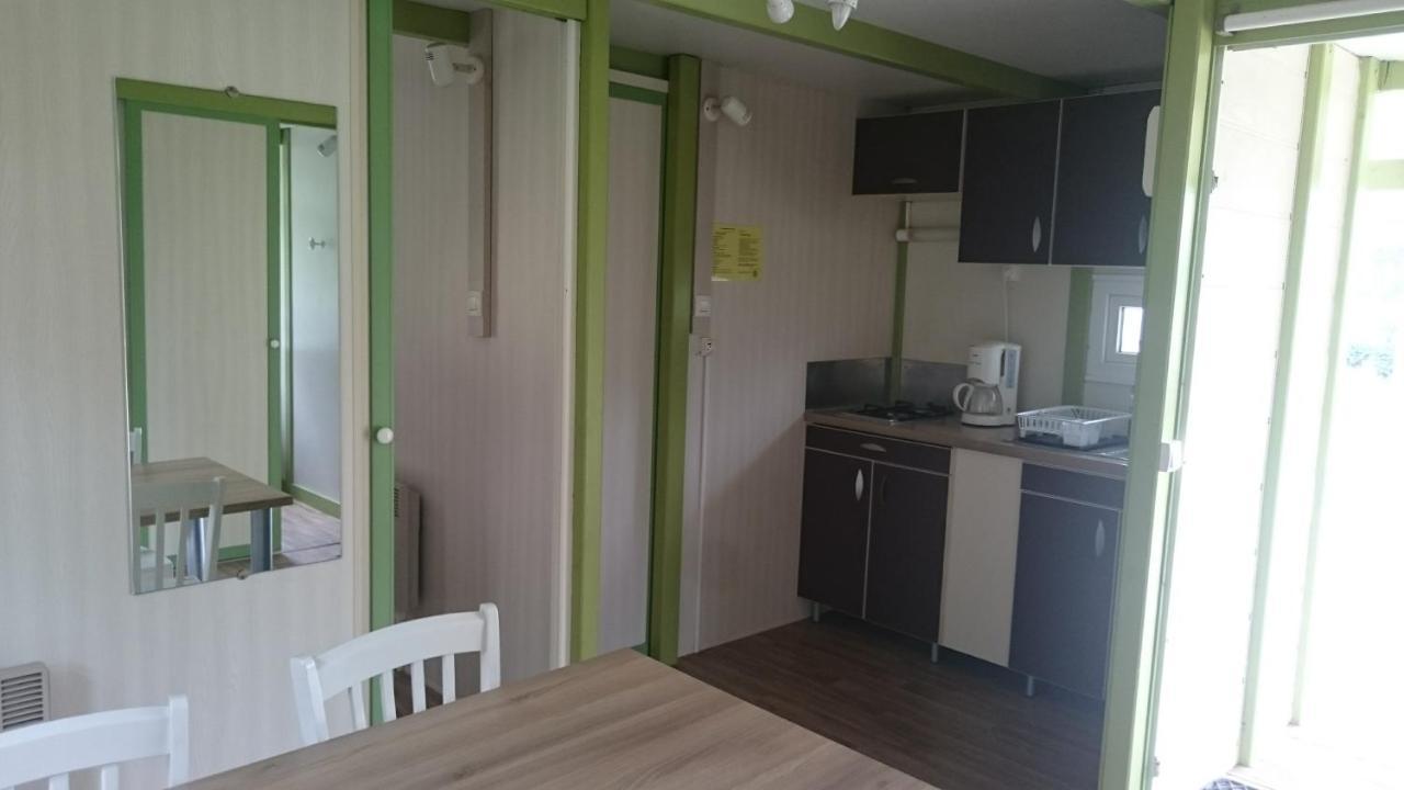 Camping Des Rulieres 호텔 Saint-Valérien 외부 사진